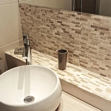 Louis Combes - Localisation Exceptionnelle 1 Parking 波尔多