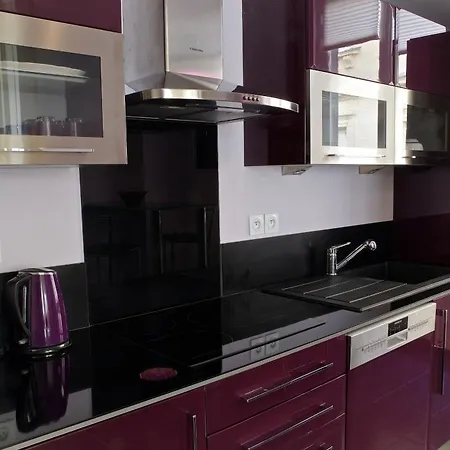 Louis Combes - Localisation Exceptionnelle 1 Parking