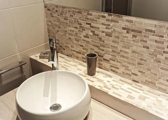 Louis Combes - Localisation Exceptionnelle 1 Parking ボルドー